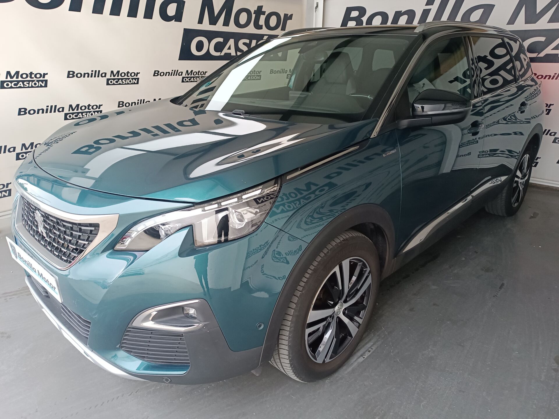 Imagen de PEUGEOT 3008