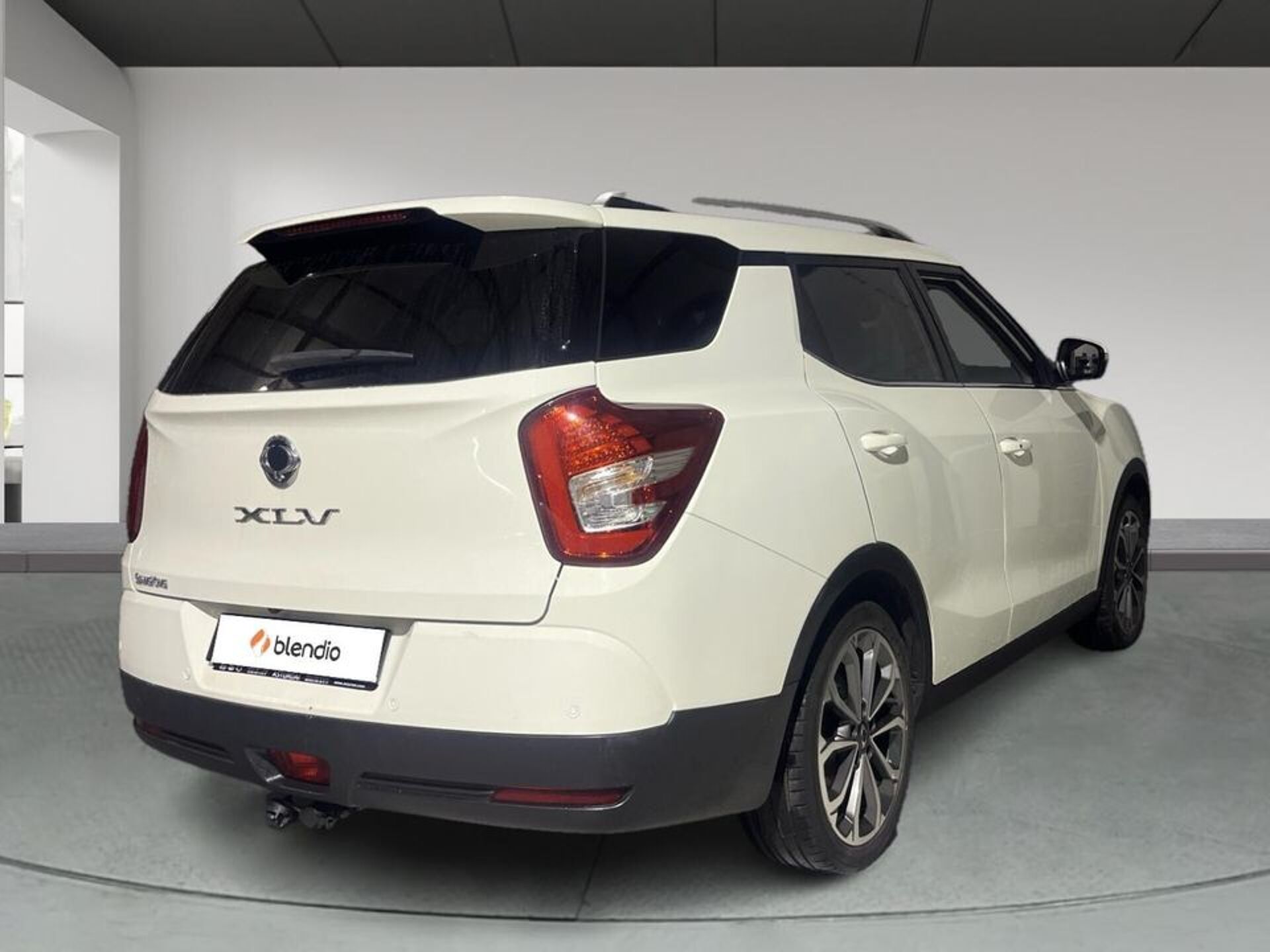 Imagen 2 de SSANGYONG KGM XLV