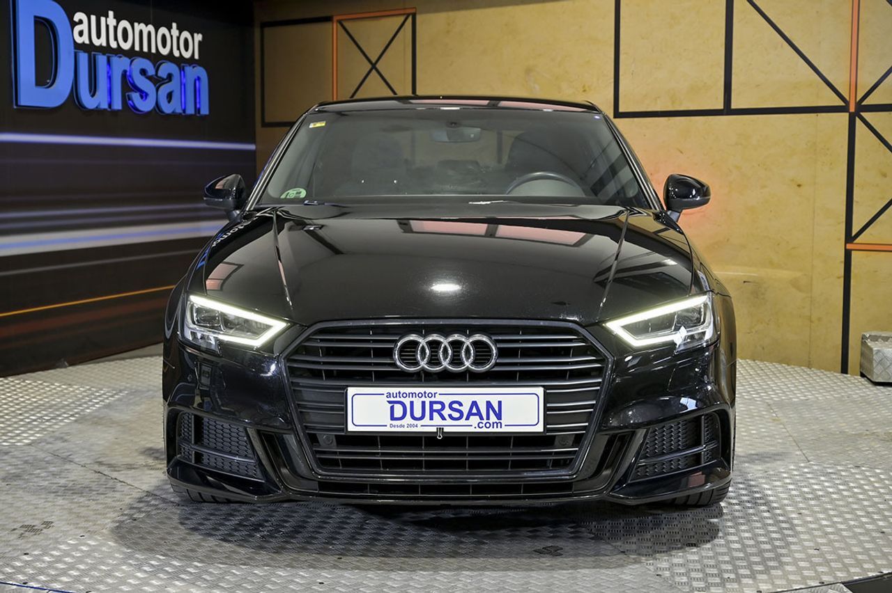 Foto del AUDI A3 Sedán 35 TFSI S line S tronic 110kW