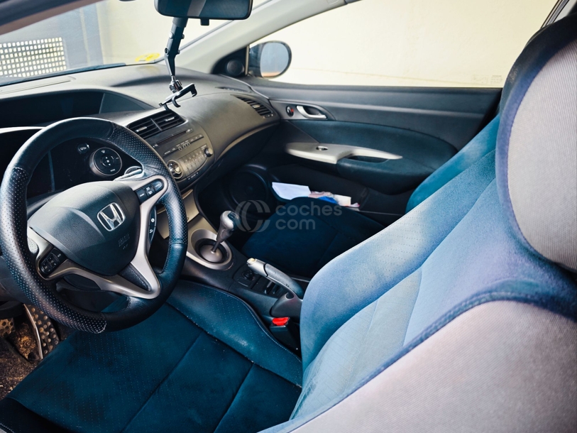 Foto del HONDA Civic 2.2i-CTDI Sport