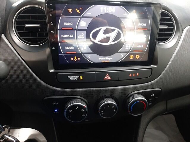 HYUNDAI i10 (1.2 Comfort 63 kW (85 CV)) en Barcelona