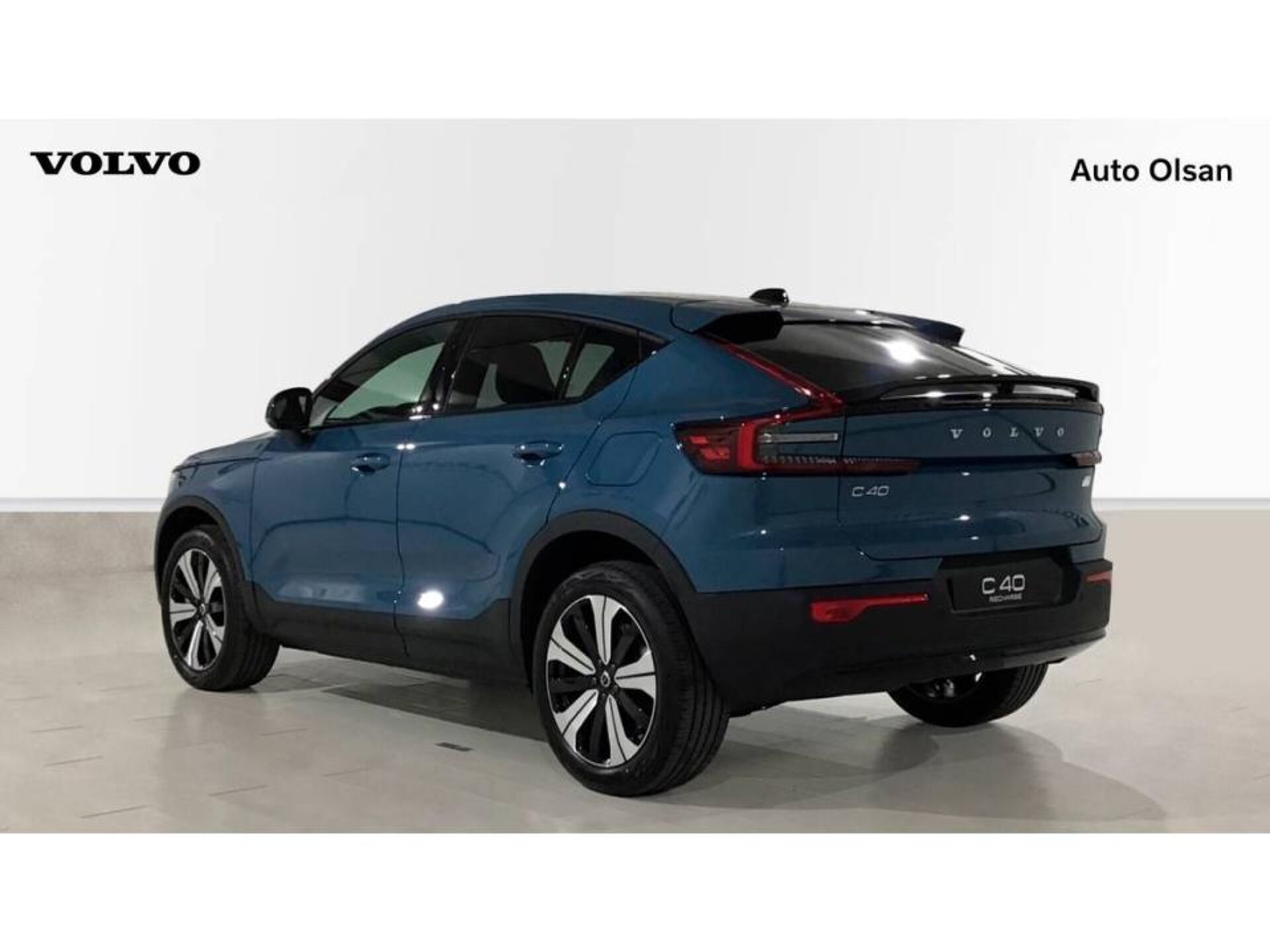 Imagen 2 de VOLVO C40