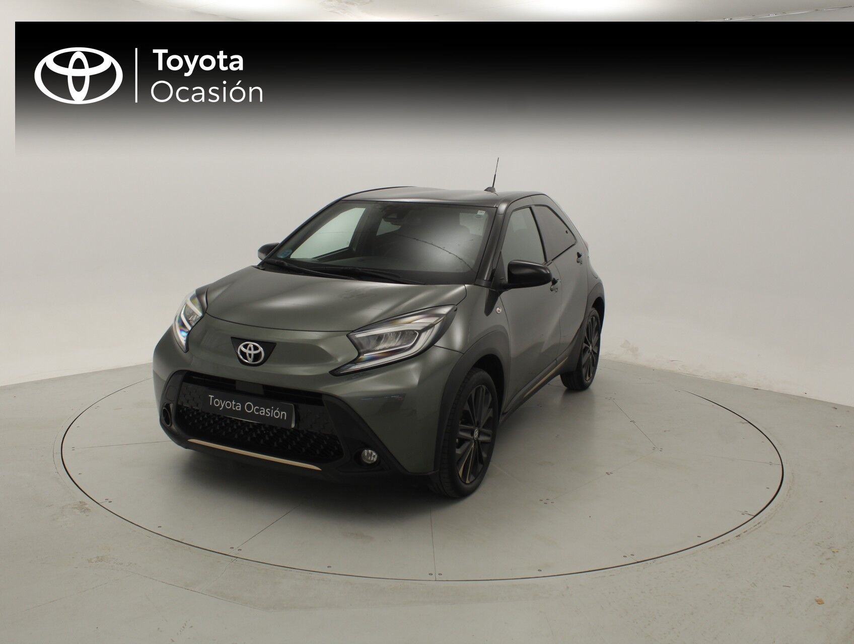 TOYOTA Aygo (SUV 1.0 VVT-I LIKE 72 5P) en Barcelona