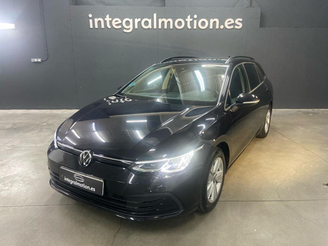 VOLKSWAGEN Golf Variant 2.0TDI Life 85kW