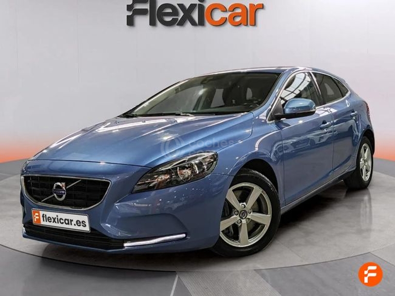 Foto del VOLVO V40 D3 Momentum Aut. 150