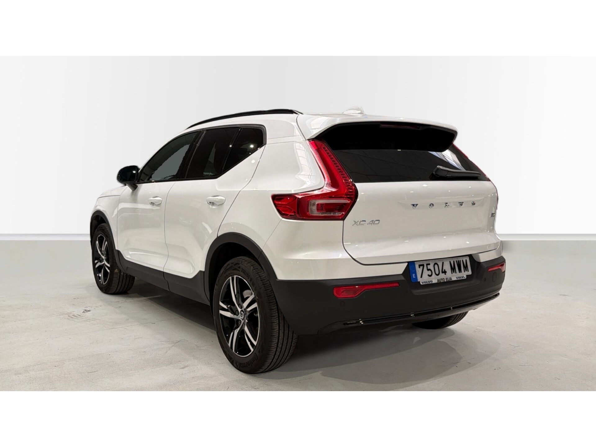 Imagen 2 de VOLVO XC40