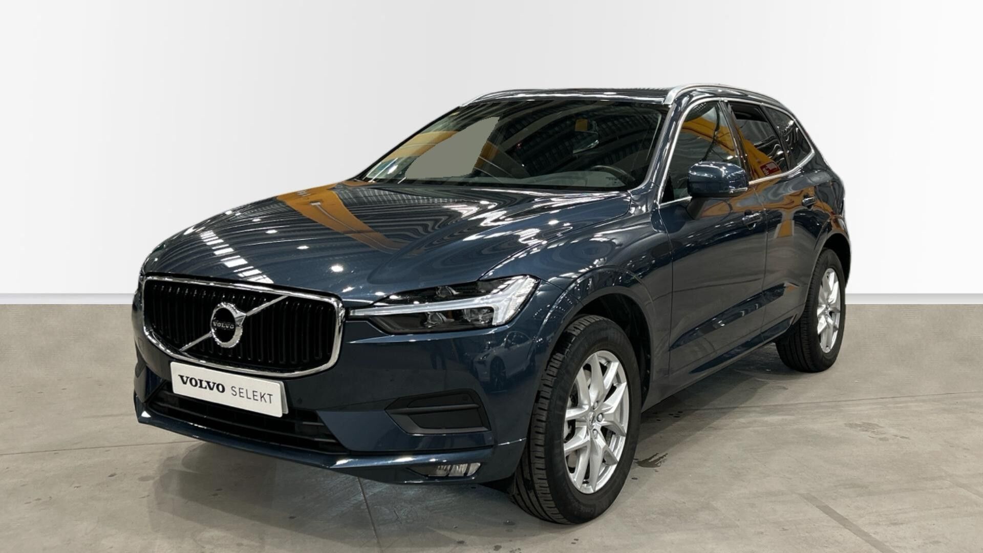 Foto del VOLVO XC60 B4 Momentum Pro AWD Aut.