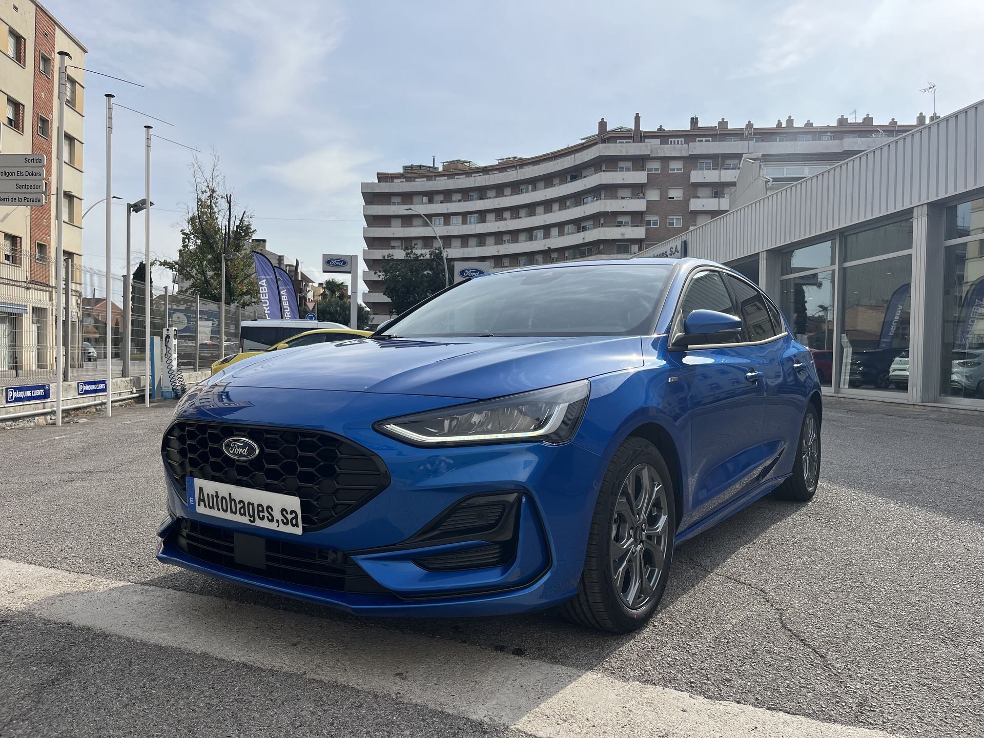 FORD Focus (1.0T EcoBoost mHEV 92kW (125CV) ST-Line) en Barcelona