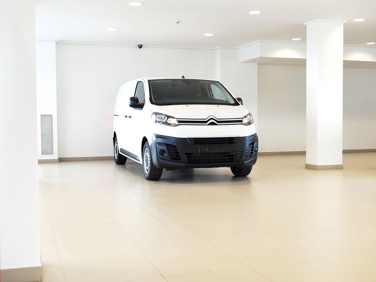 Foto del CITROEN Jumpy Fg. 1.5 BlueHDI Talla M S&S 100