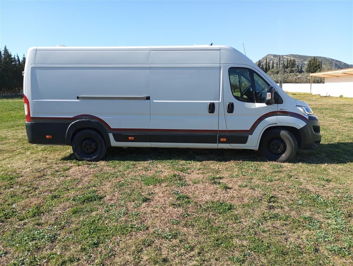 Foto del FIAT Ducato Fg. 35 2.3Mjt L2 H2 160CV