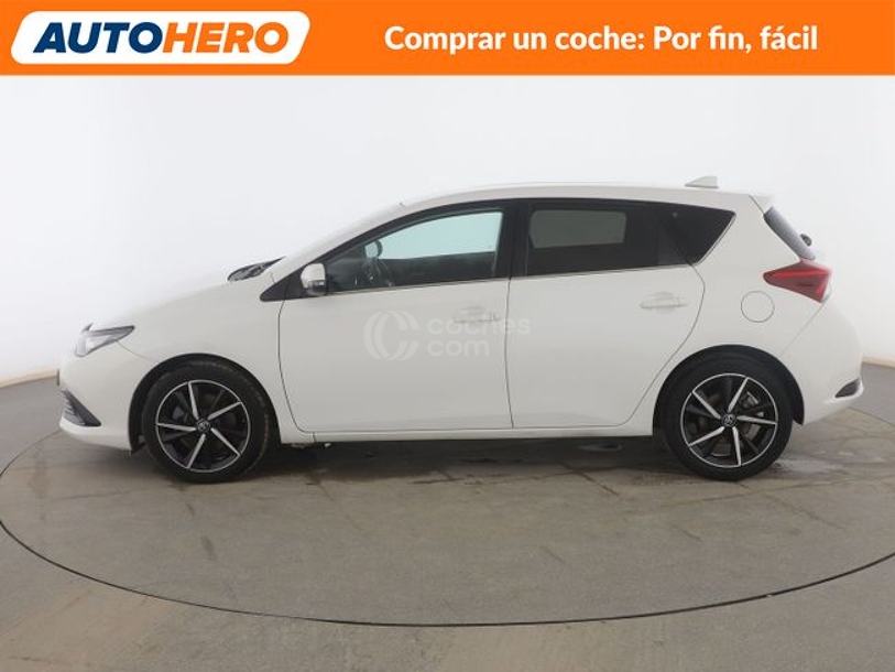 Foto del TOYOTA Auris hybrid 140H Active