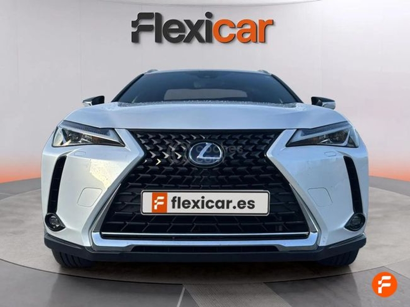 Foto del LEXUS UX 250h Business 4WD
