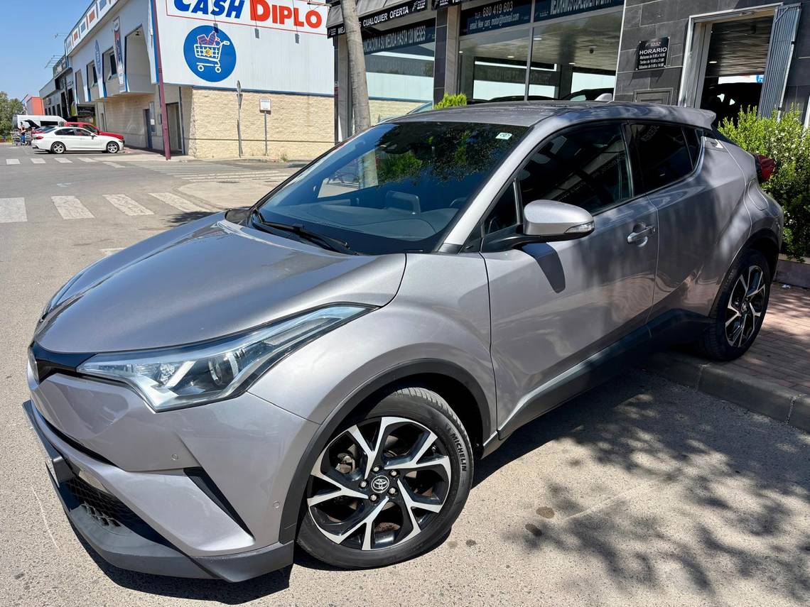 TOYOTA C-HR (1.8 125H Advance) en Jaén