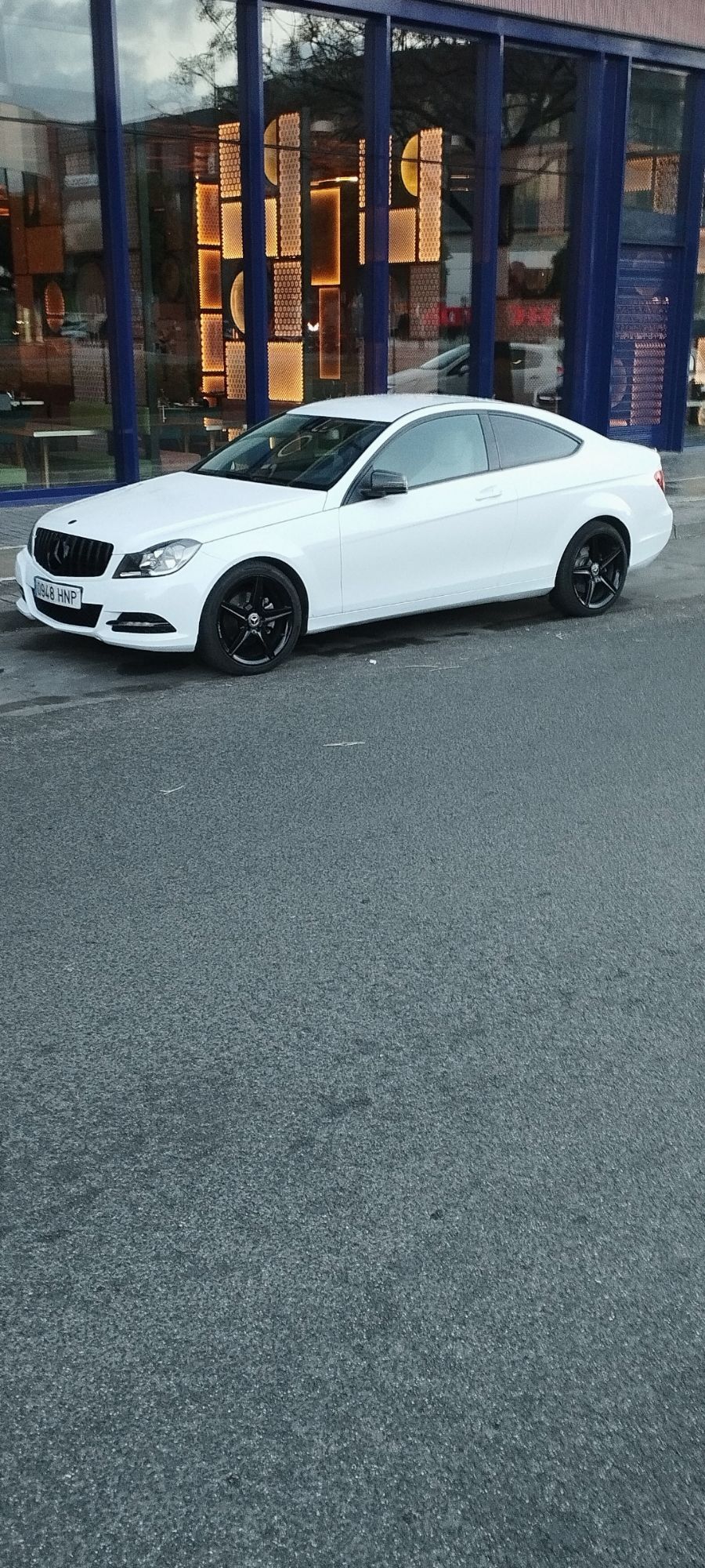 Foto del MERCEDES Clase C C Coupé 220CDI BE BlueEfficiency Edition