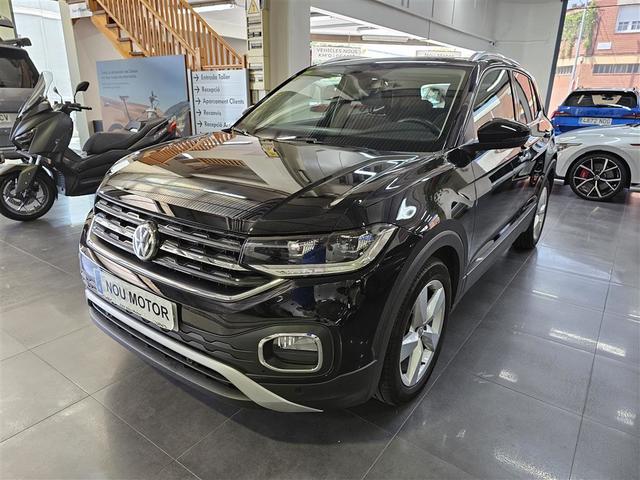 VOLKSWAGEN T-Cross (Sport 1.0 TSI 85 kW (115 CV) DSG) en Barcelona