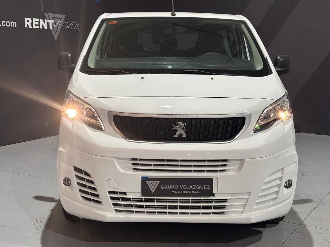 Foto del PEUGEOT Expert Combi Standard 1.6BlueHDi S&S 120