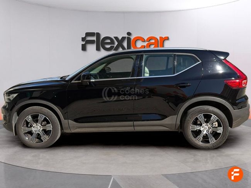 Foto del VOLVO XC40 T3 Momentum Pro