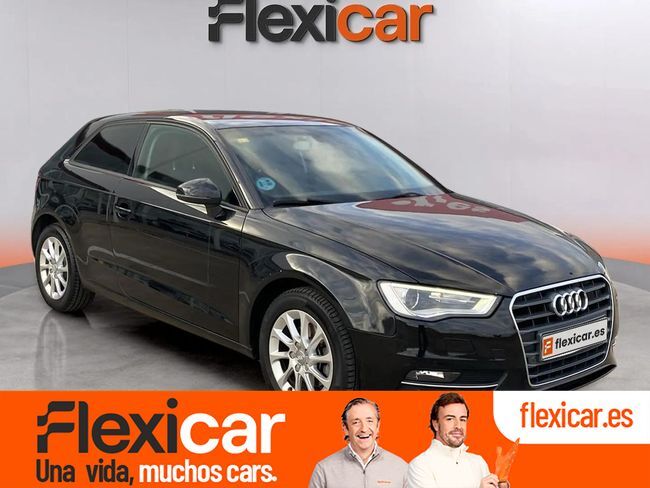 AUDI A3 (1.6 TDI 110cv clean diesel Ambiente) en Badajoz