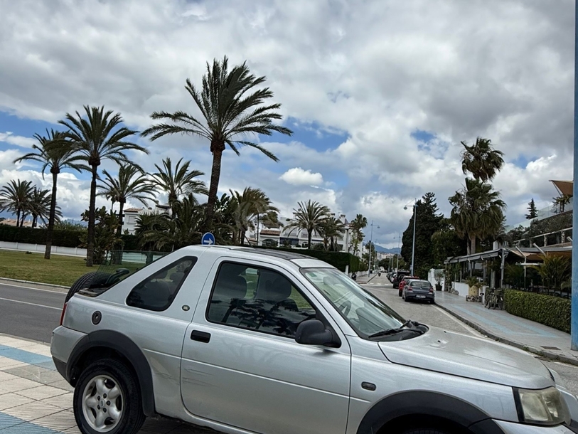Foto del LAND ROVER Freelander 2.0Td4 E
