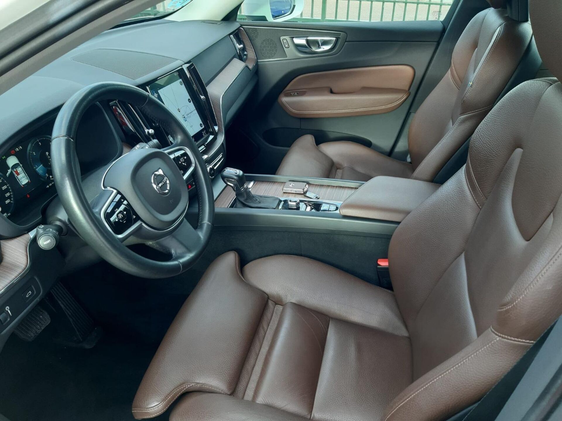 Imagen 3 de VOLVO XC60