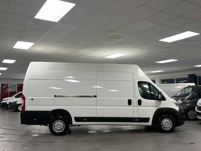 Foto del CITROEN Jumper Fg. 2.2BlueHDi 35 L4H3 S&S Heavy 140