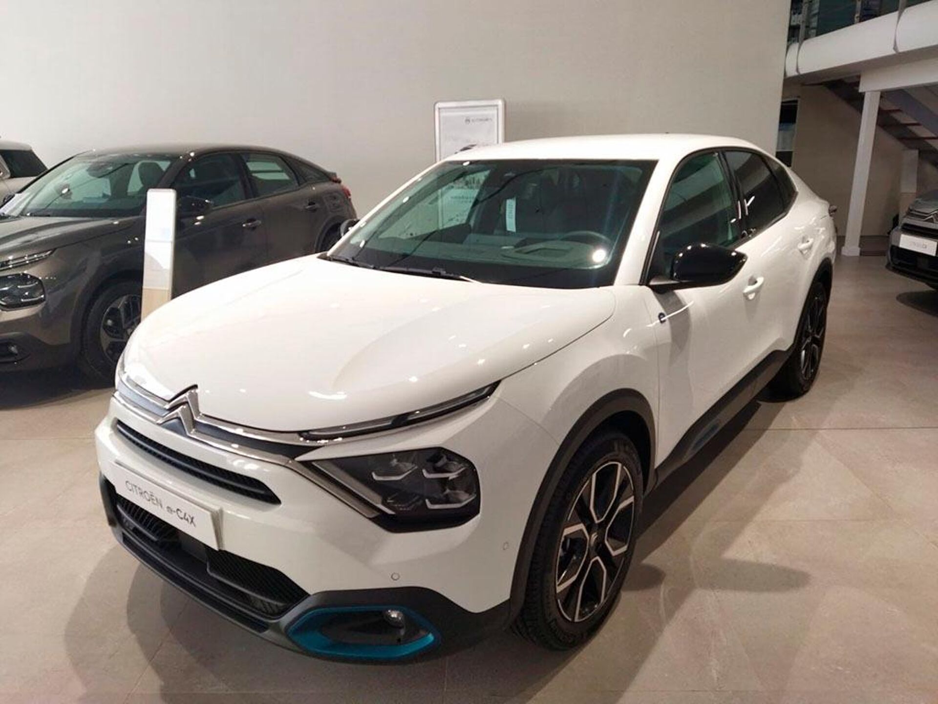 Imagen 2 de CITROEN C4 X