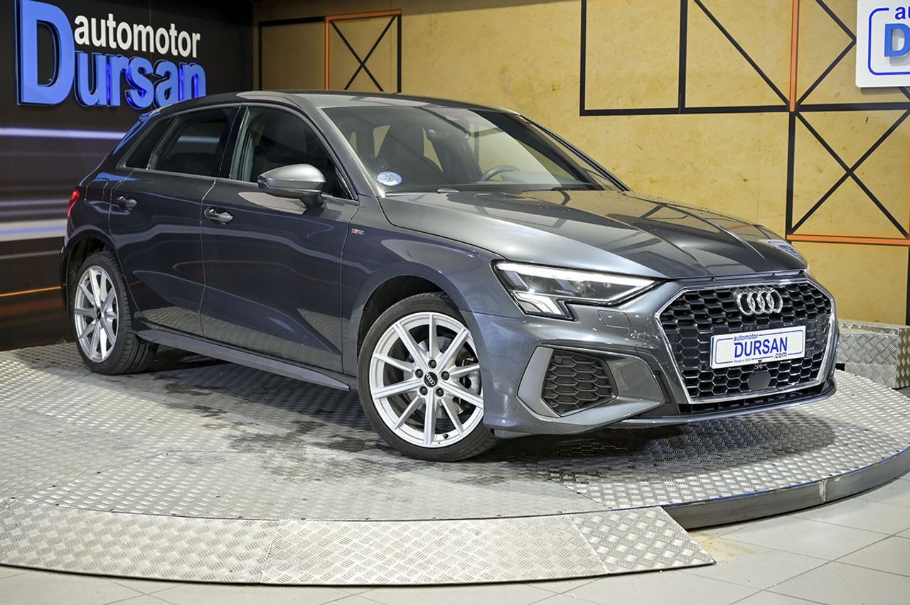 Foto del AUDI A3 Sportback 40 TFSIe S line S tronic