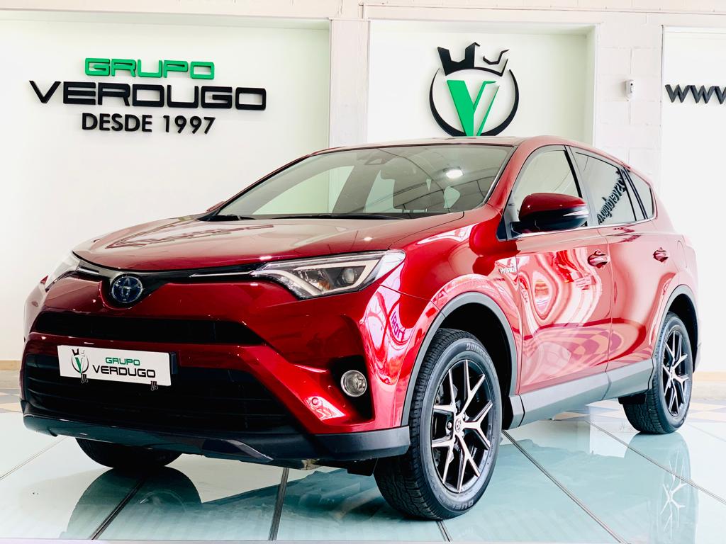 TOYOTA RAV-4 (2.5 hybrid AWD Advance) en Sevilla