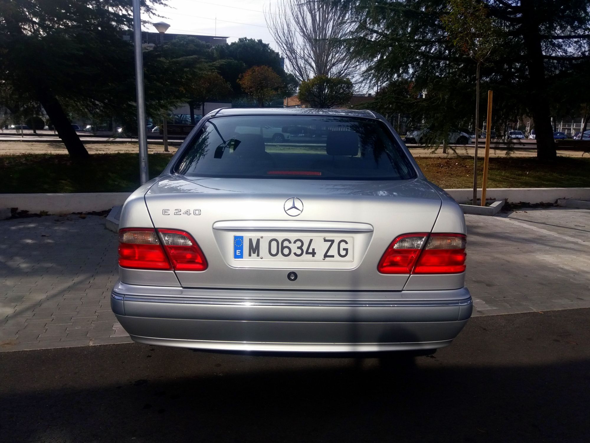 Foto del MERCEDES Clase E E 240 Elegance