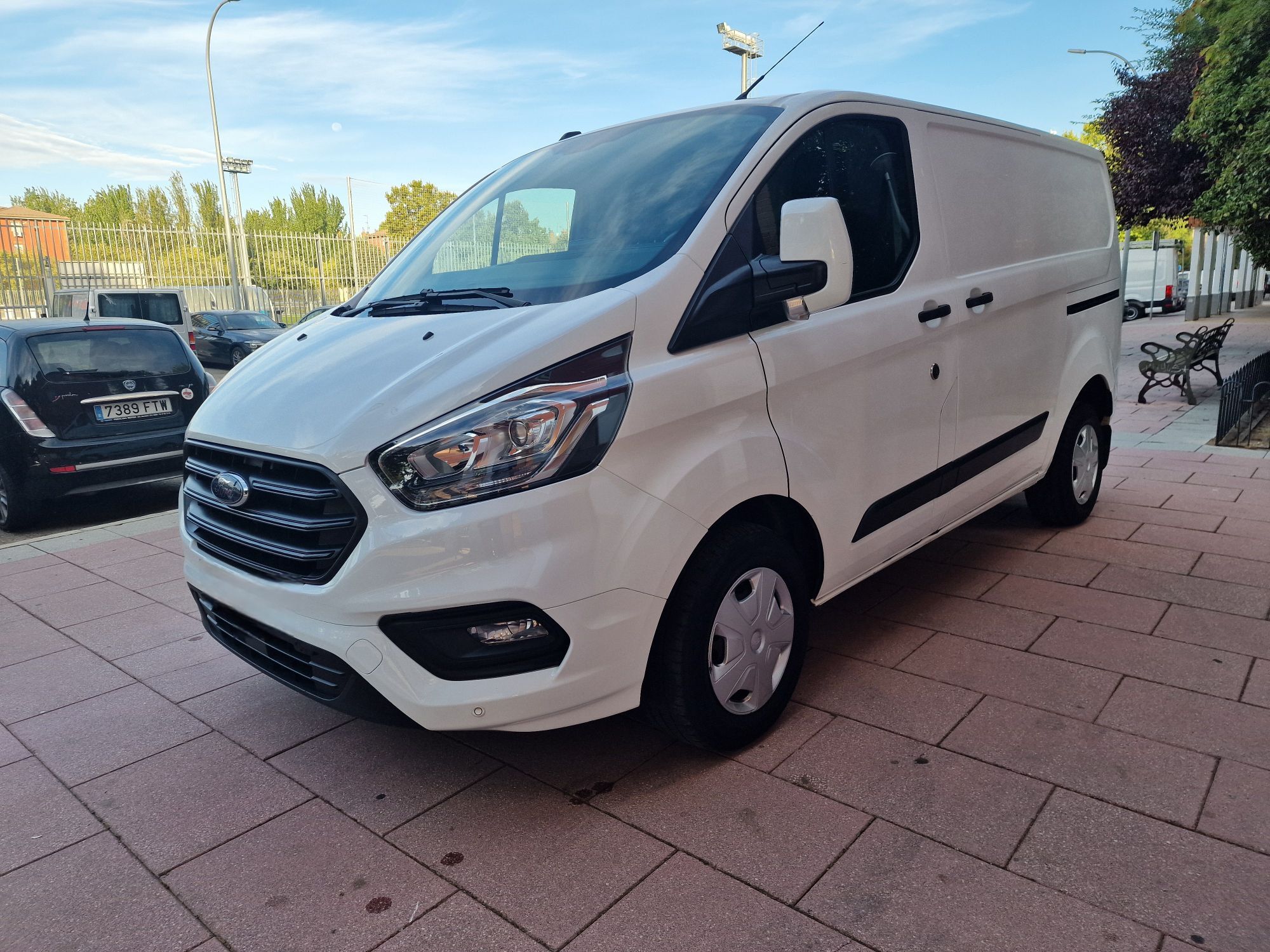Foto del FORD Transit Custom FT 280 L1 Van Trend 105
