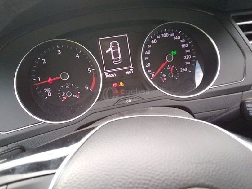 Foto del VOLKSWAGEN Passat 1.6TDI Edition DSG7 88kW