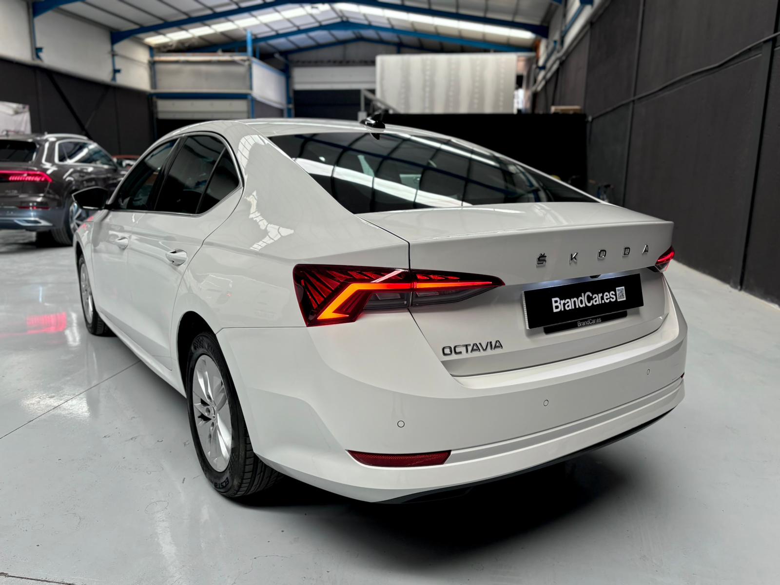 SKODA Octavia (2.0TDI Ambition Plus 85kW) en Murcia
