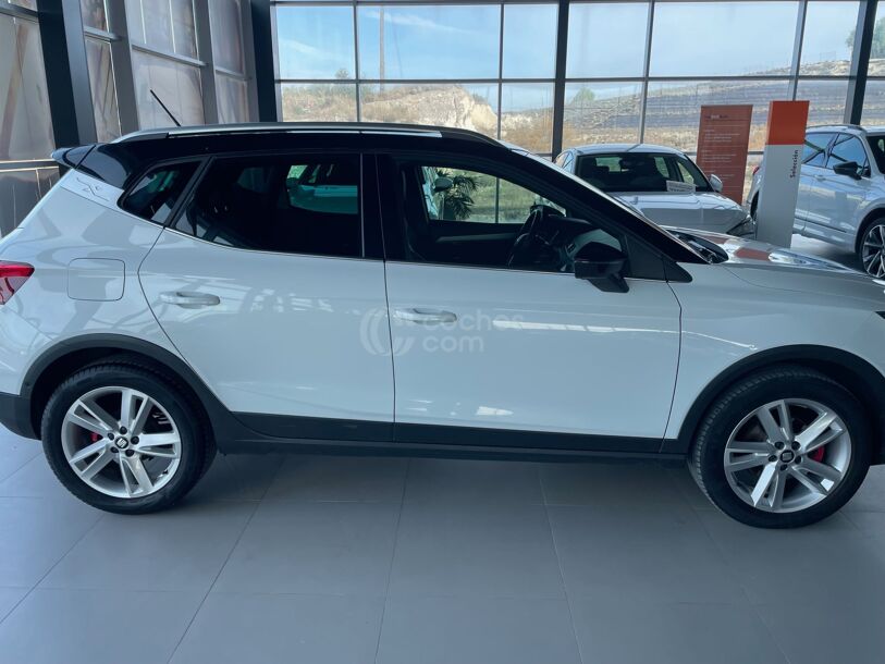 Foto del SEAT Arona 1.0 TSI Ecomotive S&S FR DSG7 115