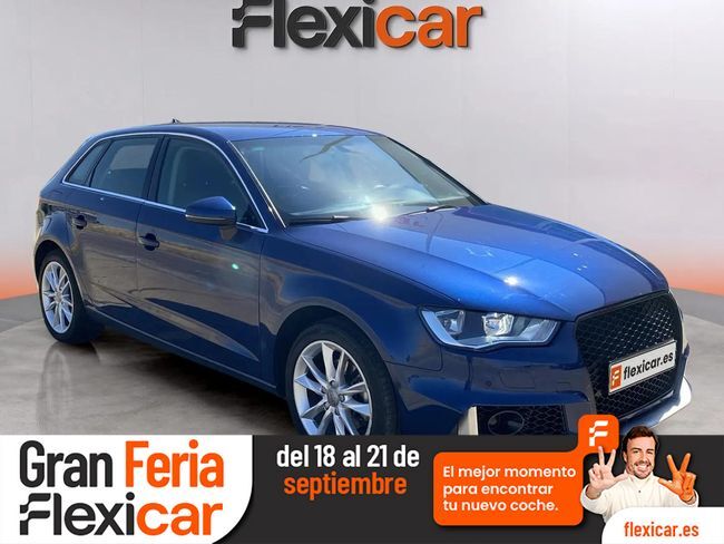 AUDI A3 (sport ed 1.4 TFSI CoD ultra S tronic SB) en Badajoz