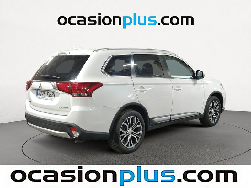 Foto del MITSUBISHI Outlander 200 MPI Motion 2WD 7pl. CVT