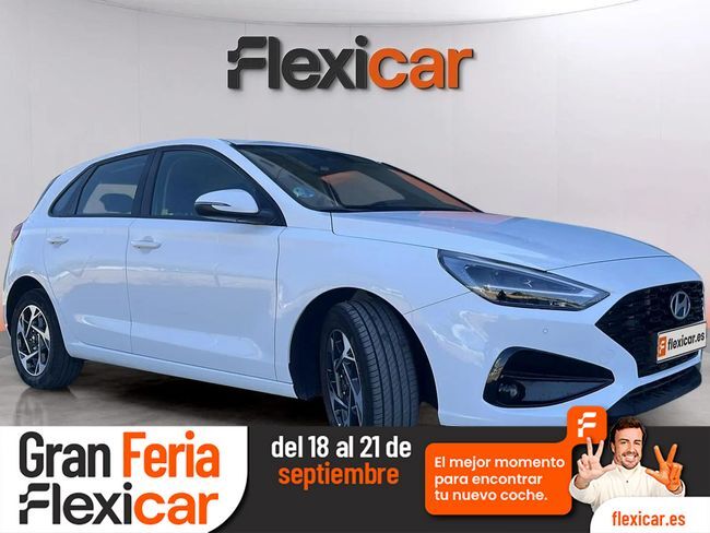 HYUNDAI i30 (1.0 TGDI 48V Klass) en Granada