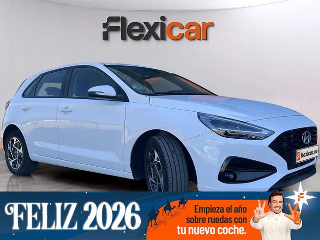 HYUNDAI i30 (1.0 TGDI 48V Klass) en Granada