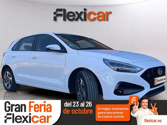 HYUNDAI i30 (1.0 TGDI 48V Klass) en Granada