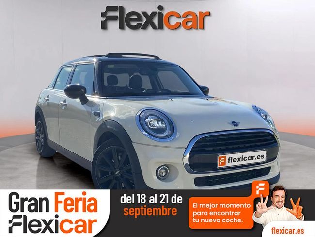 MINI Mini (COOPER 5 PUERTAS) en Barcelona