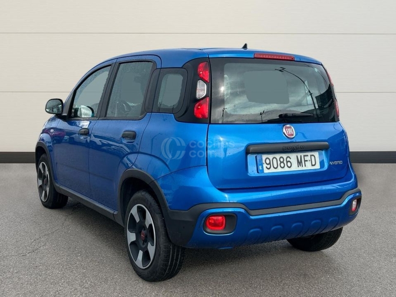 Foto del FIAT Panda 1.0 Gse Cross Hybrid
