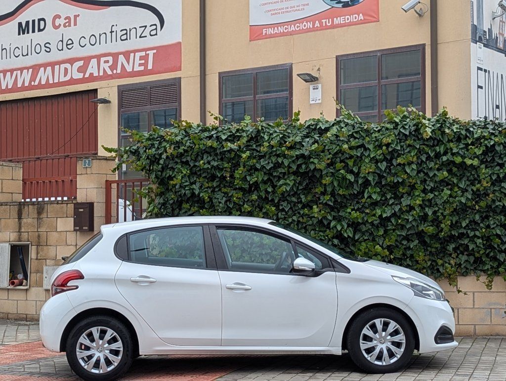 Foto del PEUGEOT 208 1.5BlueHDi S&S Active 100