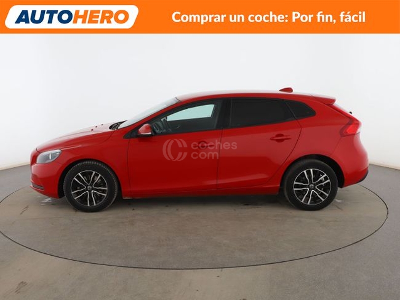 Foto del VOLVO V40 D2 Momentum Aut. 120