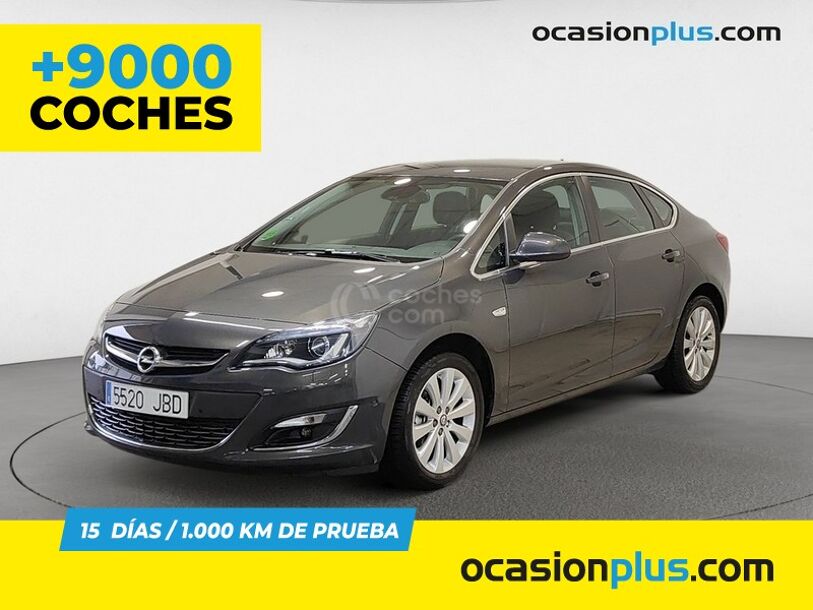 Foto del OPEL Astra Sedán 1.4T Excellence