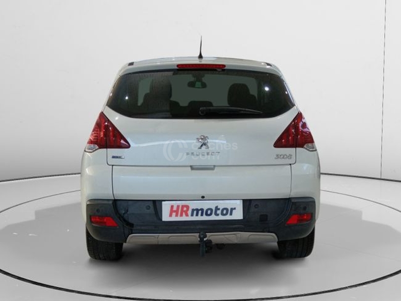 Foto del PEUGEOT 3008 1.2 S&S PureTech Allure 130
