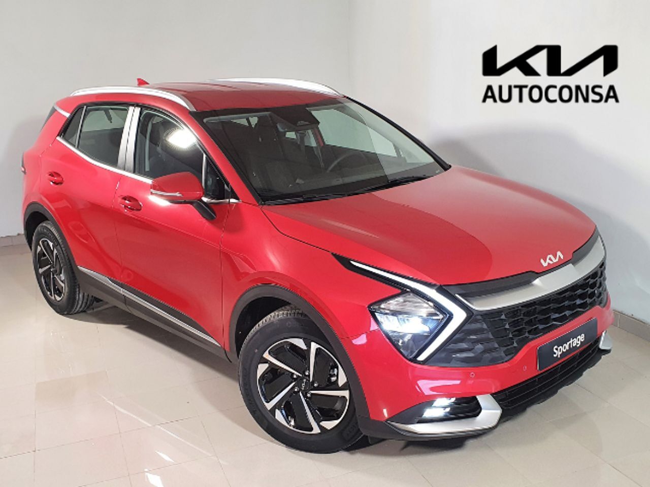 KIA Sportage (1.6 T-GDi MHEV 118kW (160CV) Drive 17) en Valladolid