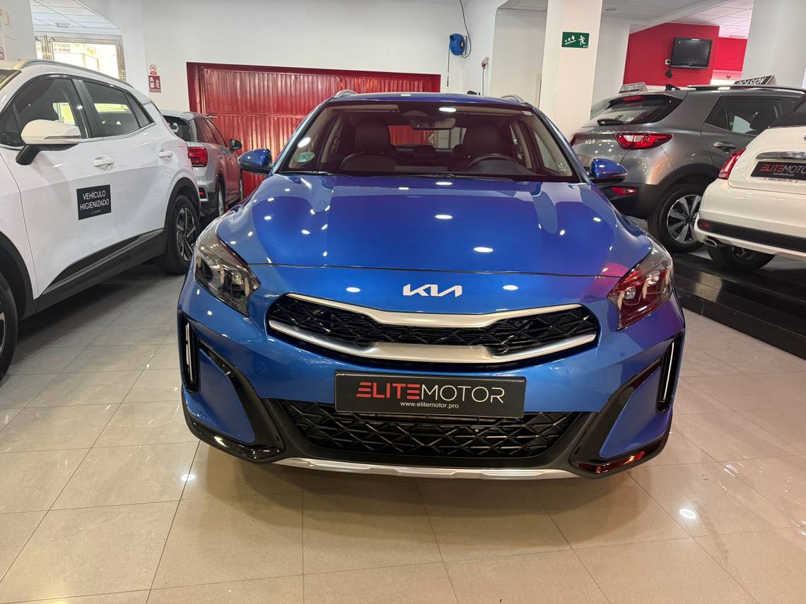 KIA XCeed (1.0 T-GDi   74kW (100CV) Tech) en Málaga