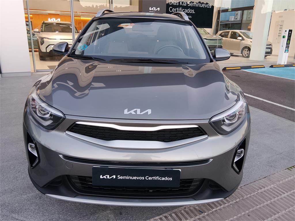 Foto del KIA Stonic 1.0 T-GDi MHEV Concept 100
