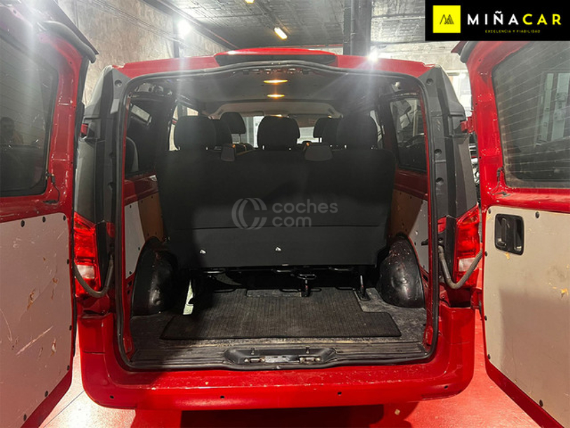 Foto del MERCEDES Vito Furgón 114CDI Larga
