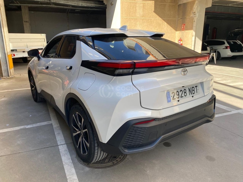 Foto del TOYOTA C-HR 200H Advance