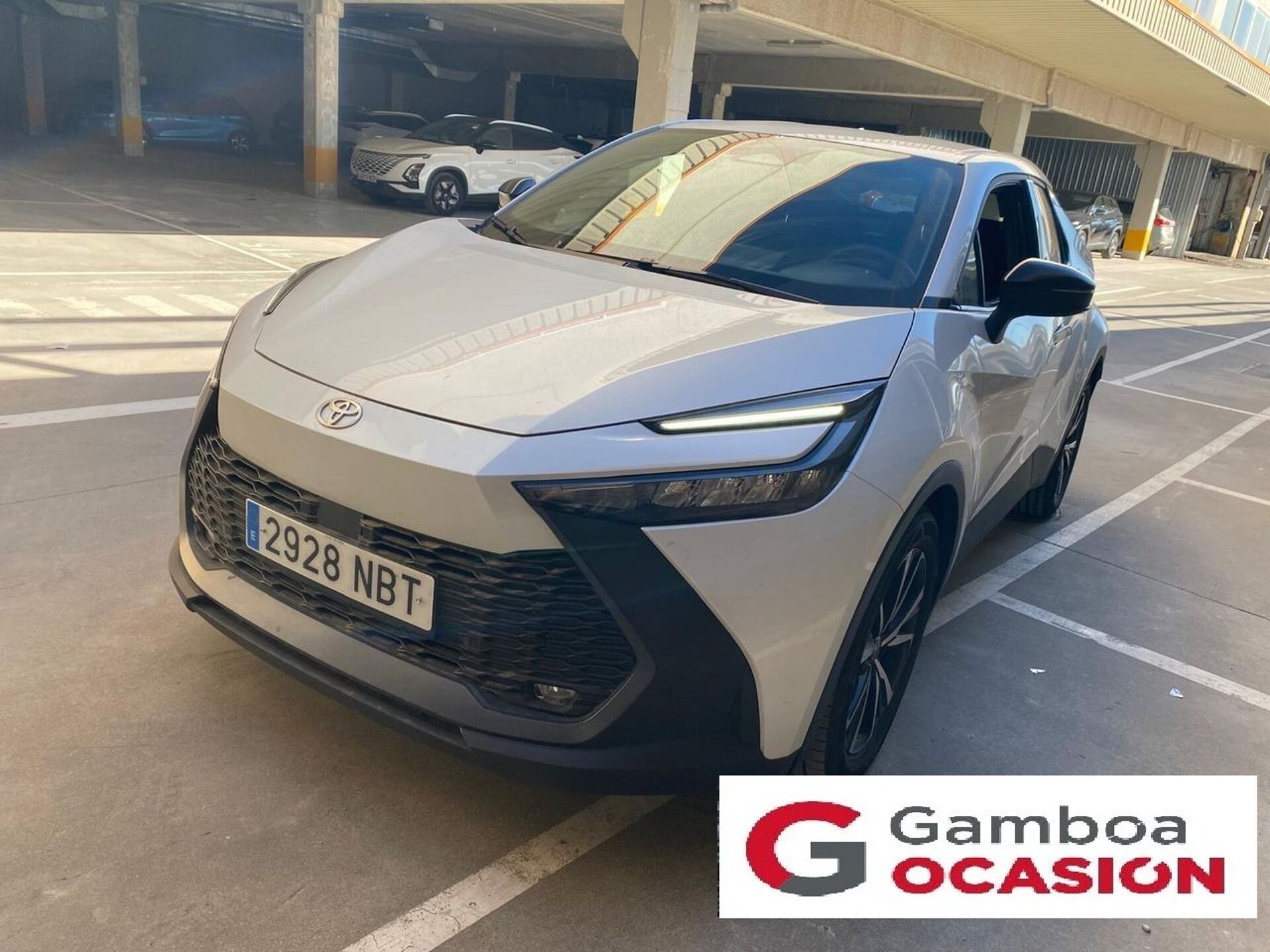 Imagen 1 de TOYOTA C-HR